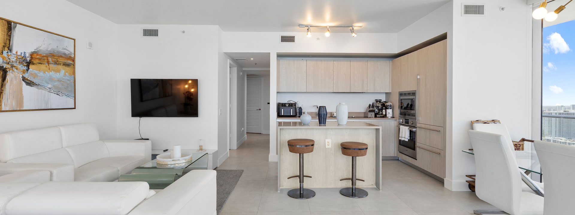 комплексное управление посуточной арендой квартир и апартаментов Майами Даунтаун