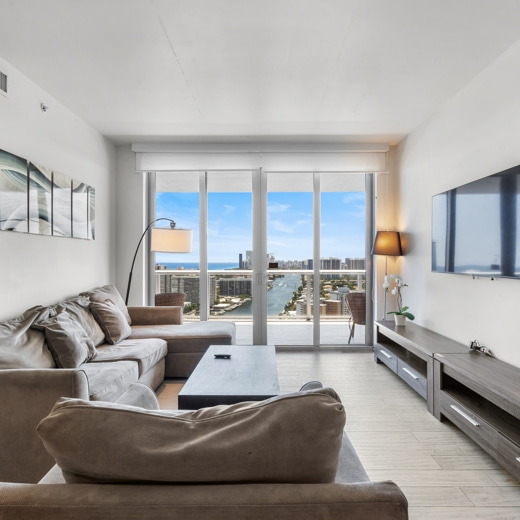 beachwalk resort airbnb apartments