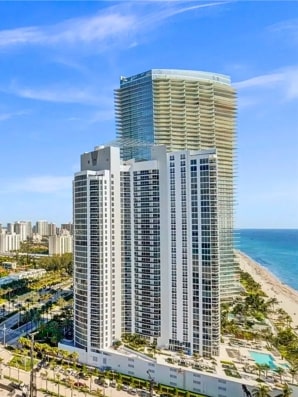 Marenas Beach Resort Photo 1