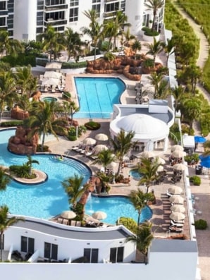 Trump International Beach Resort Photo 1